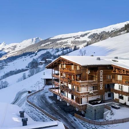 Mei.Berg Premium View Appartements Saalbach-Hinterglemm Exterior foto